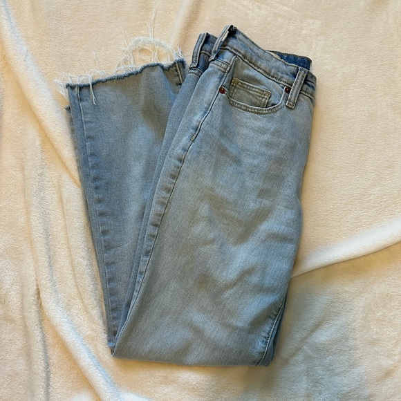 Universal Thread Jeans - Picture 2 of 4